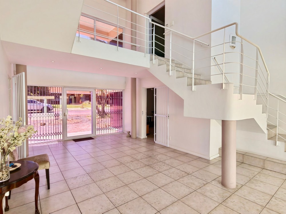 House for sale in Welgelegen, Parow - 1PLA1679191 House for sale in Welgelegen, Parow - 1PLA1679191