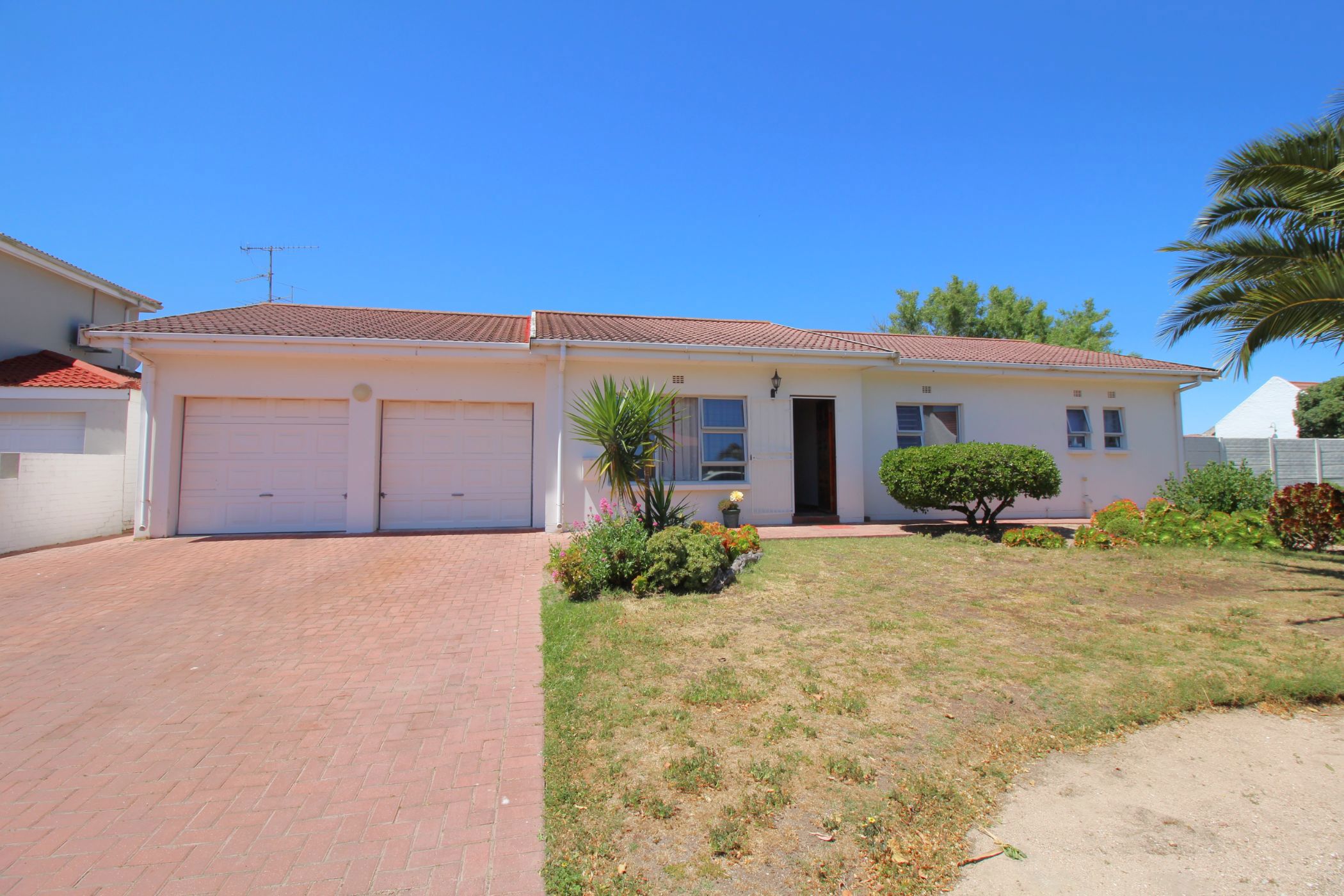 House sold in Port Owen - LA1677593