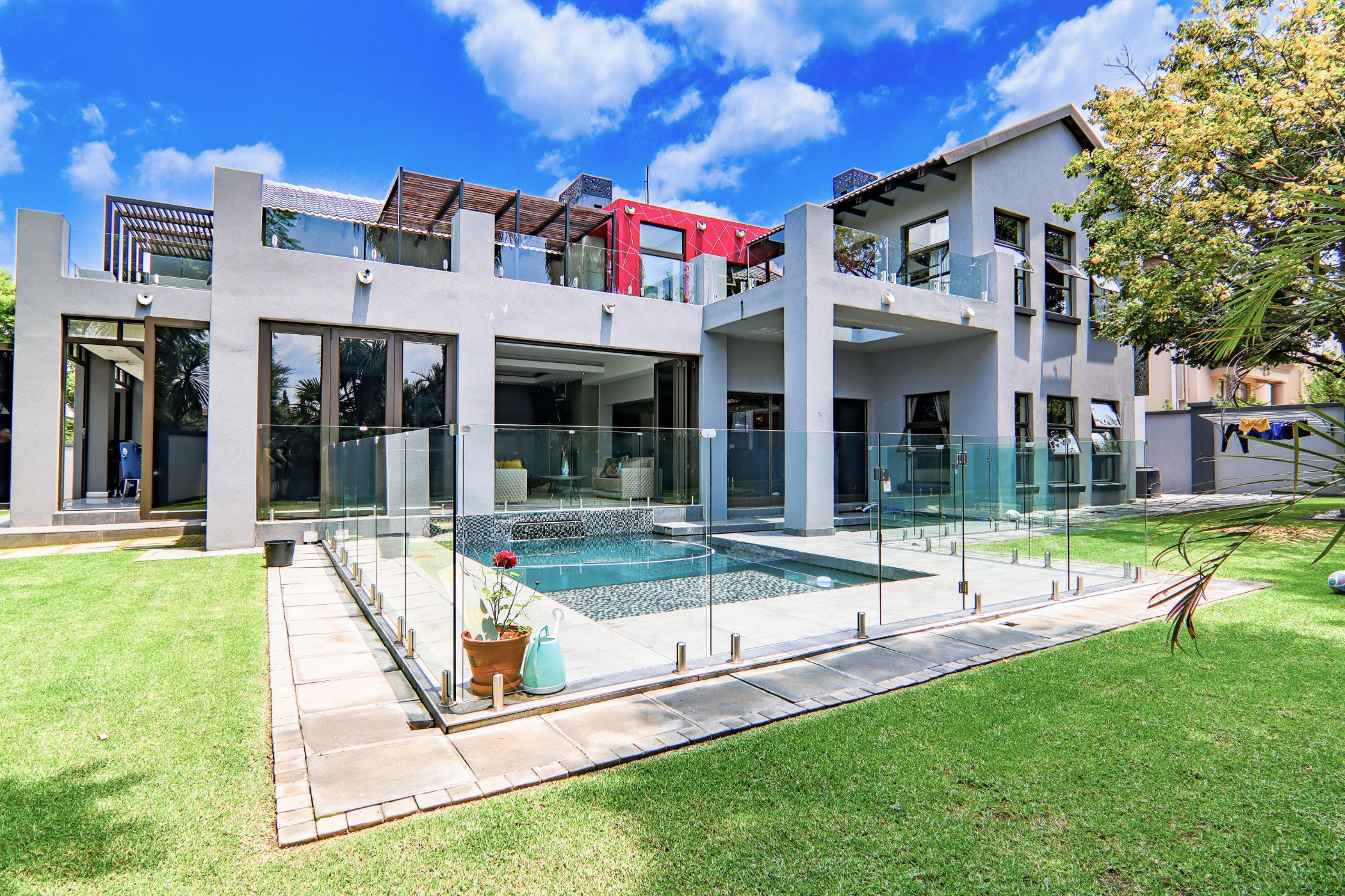 House sold in Midstream Estate - CN1609117