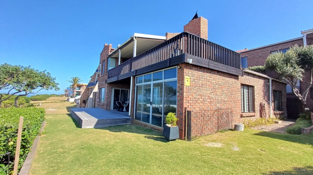 House to rent in Jeffreys Bay - 1JF1678465 House to rent in Jeffreys Bay - 1JF1678465