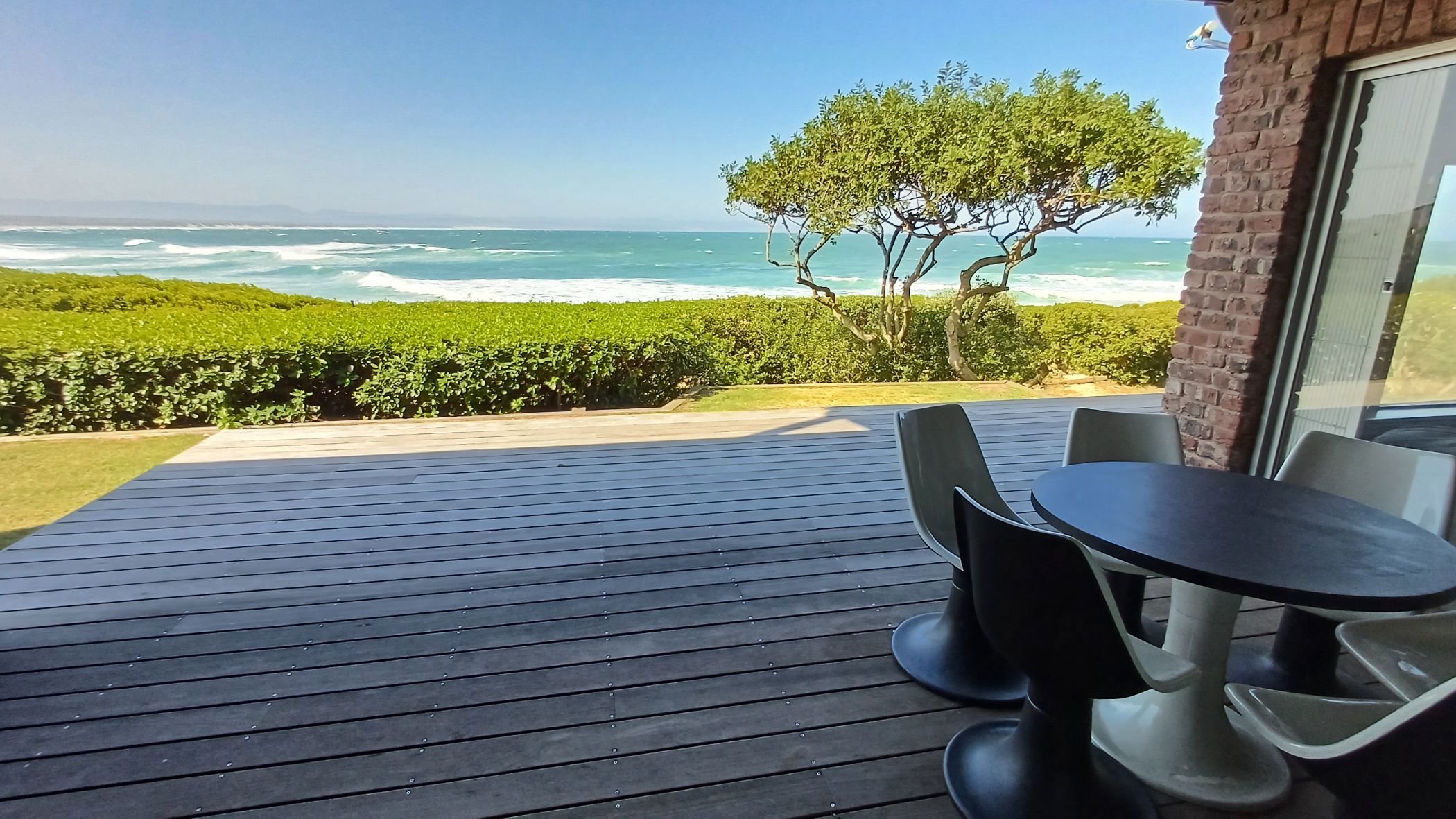 House to rent in Jeffreys Bay - 1JF1678465