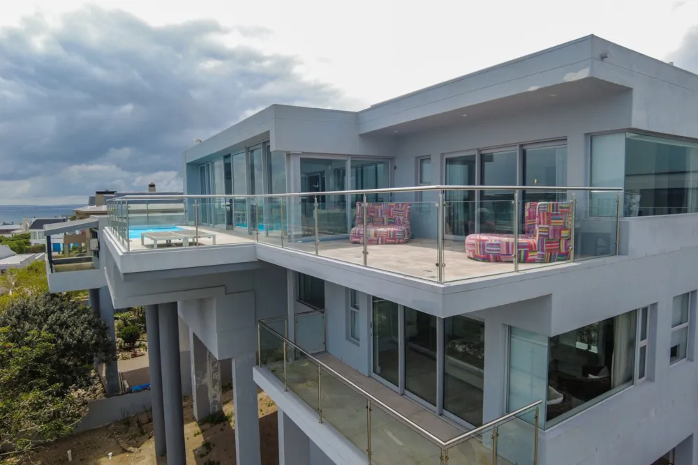 Double-storey house for sale in Myburgh Park - LA1724770 Double-storey house for sale in Myburgh Park - LA1724770