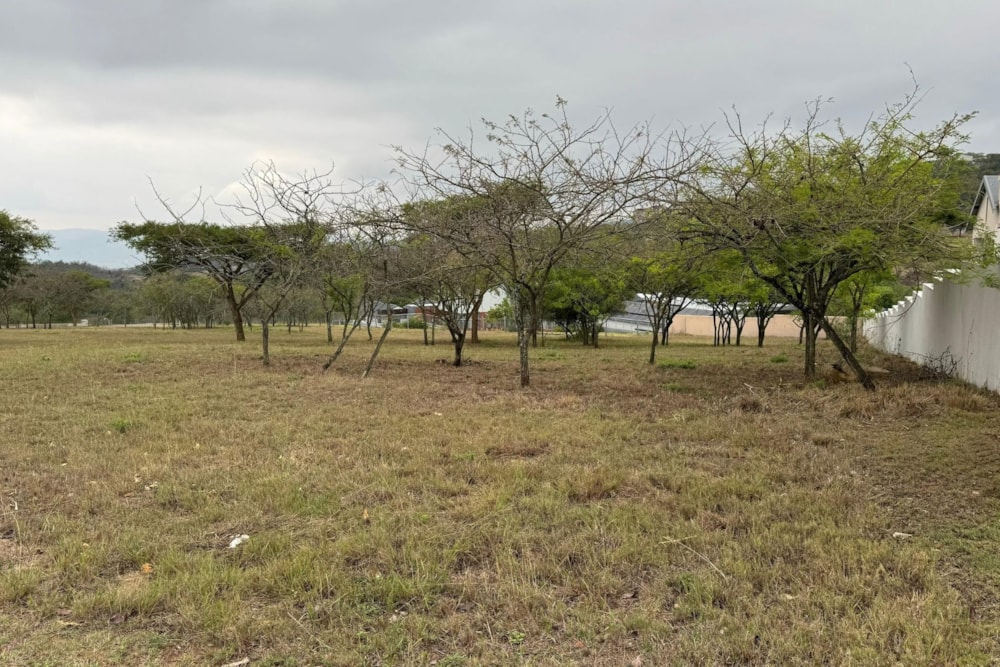 Vacant land for sale in Sonheuwel - 1NS1678288