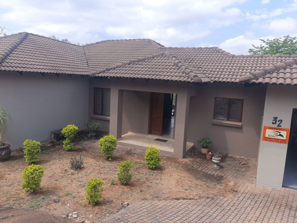 House for sale in Mbombela Rural (Nelspruit Rural) - 1NS1678354