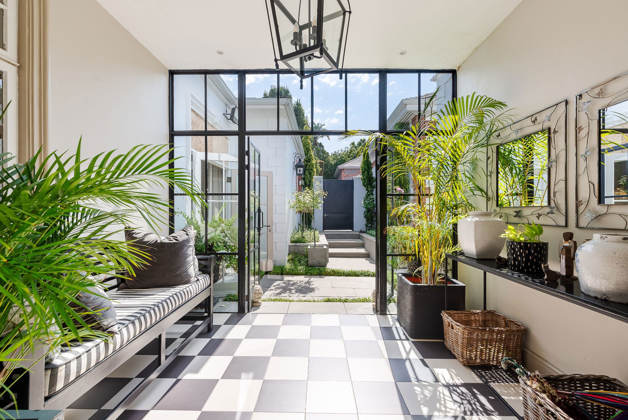 House sold in Kenilworth Upper - KW1675995