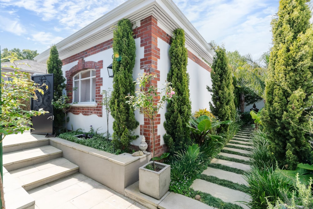 House sold in Kenilworth Upper - KW1675995