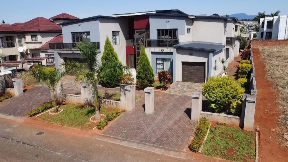 Security estate home for sale in Riverside Estate, Tzaneen - 1TA1674834 Security estate home for sale in Riverside Estate, Tzaneen - 1TA1674834