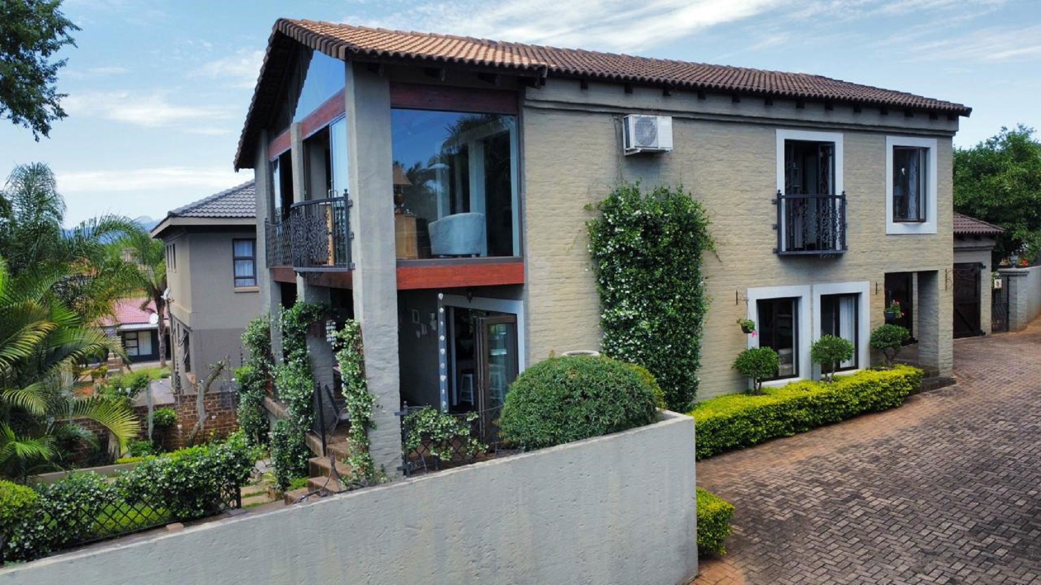 Double-storey house sold in Aqua Park - 1TA1678968