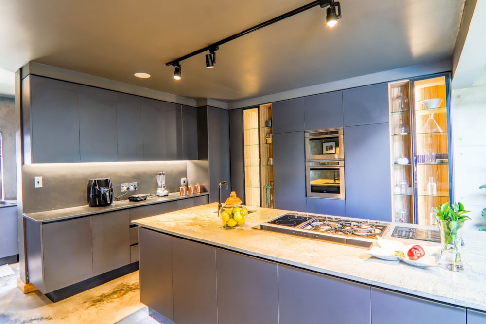 House for sale in Copperleaf - 1CU1677185