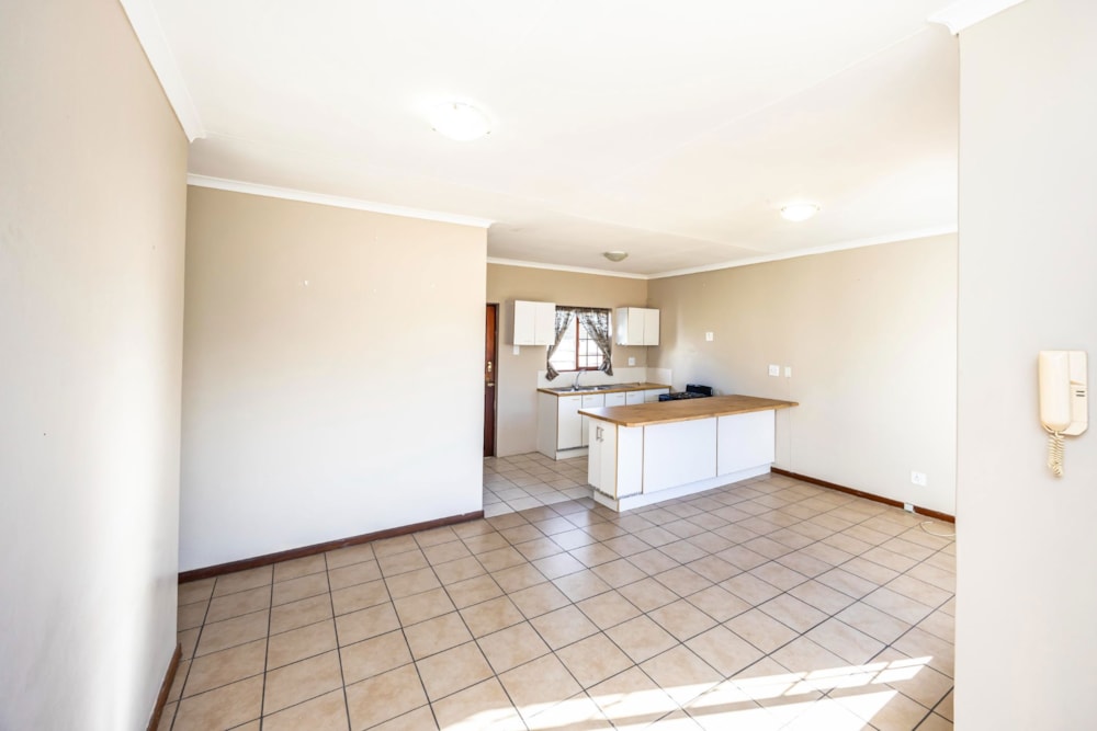 House for sale in Nahoon Valley Park - 1EZ1723953 House for sale in Nahoon Valley Park - 1EZ1723953