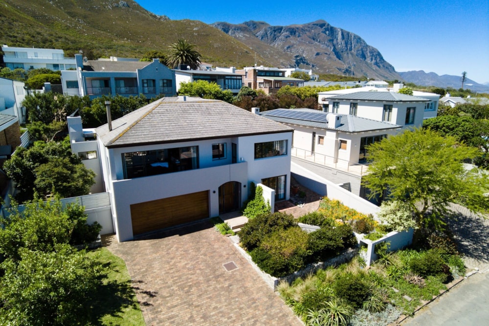 House sold in Voelklip - HF1677597 House sold in Voelklip - HF1677597