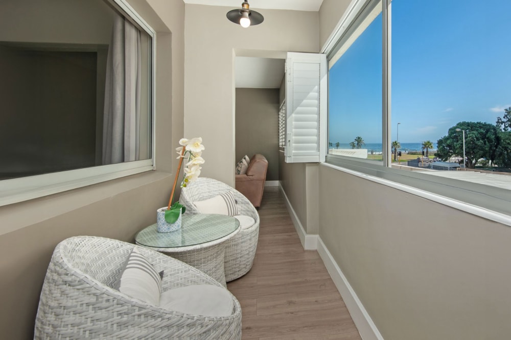 Apartment sold in Mouille Point - AS1674636