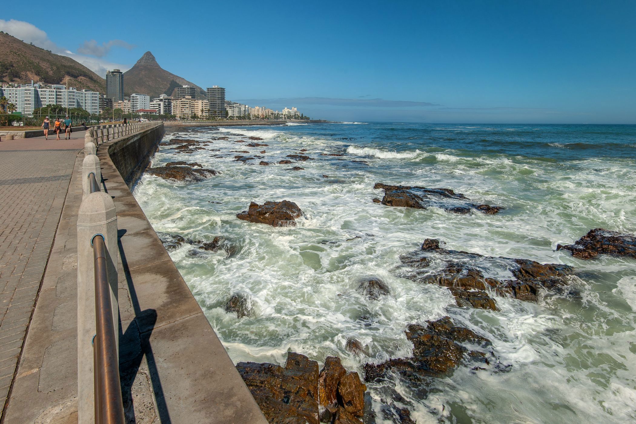 Apartment sold in Mouille Point - AS1674636