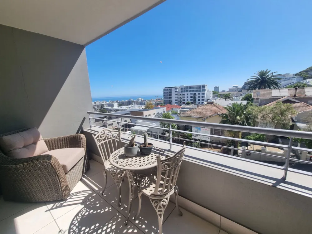 Apartment let in Sea Point - ASL1730868