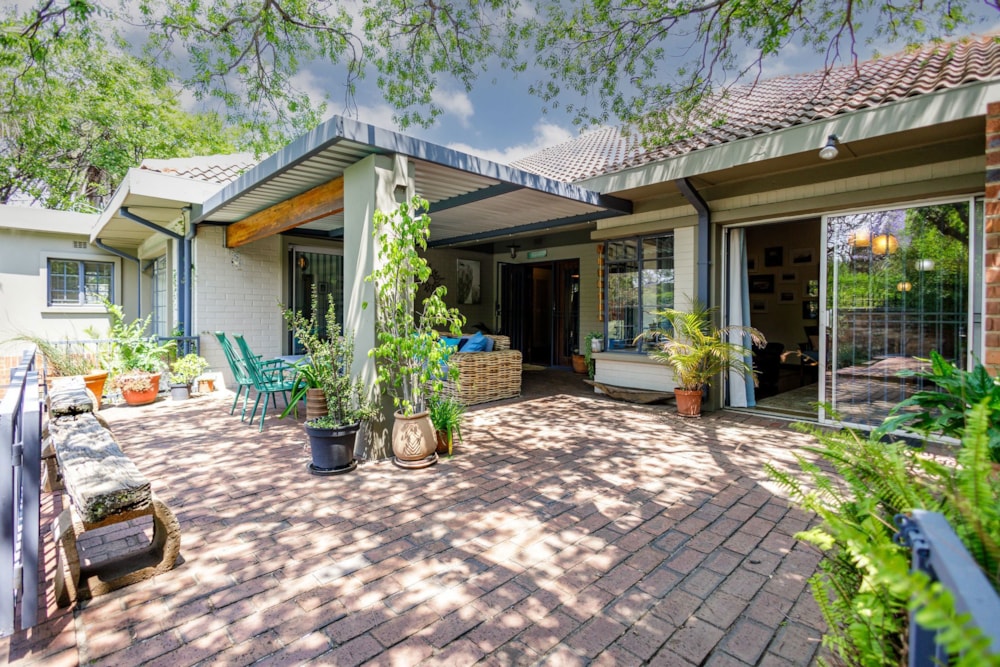 House sold in Emmarentia - GRE1678435 House sold in Emmarentia - GRE1678435