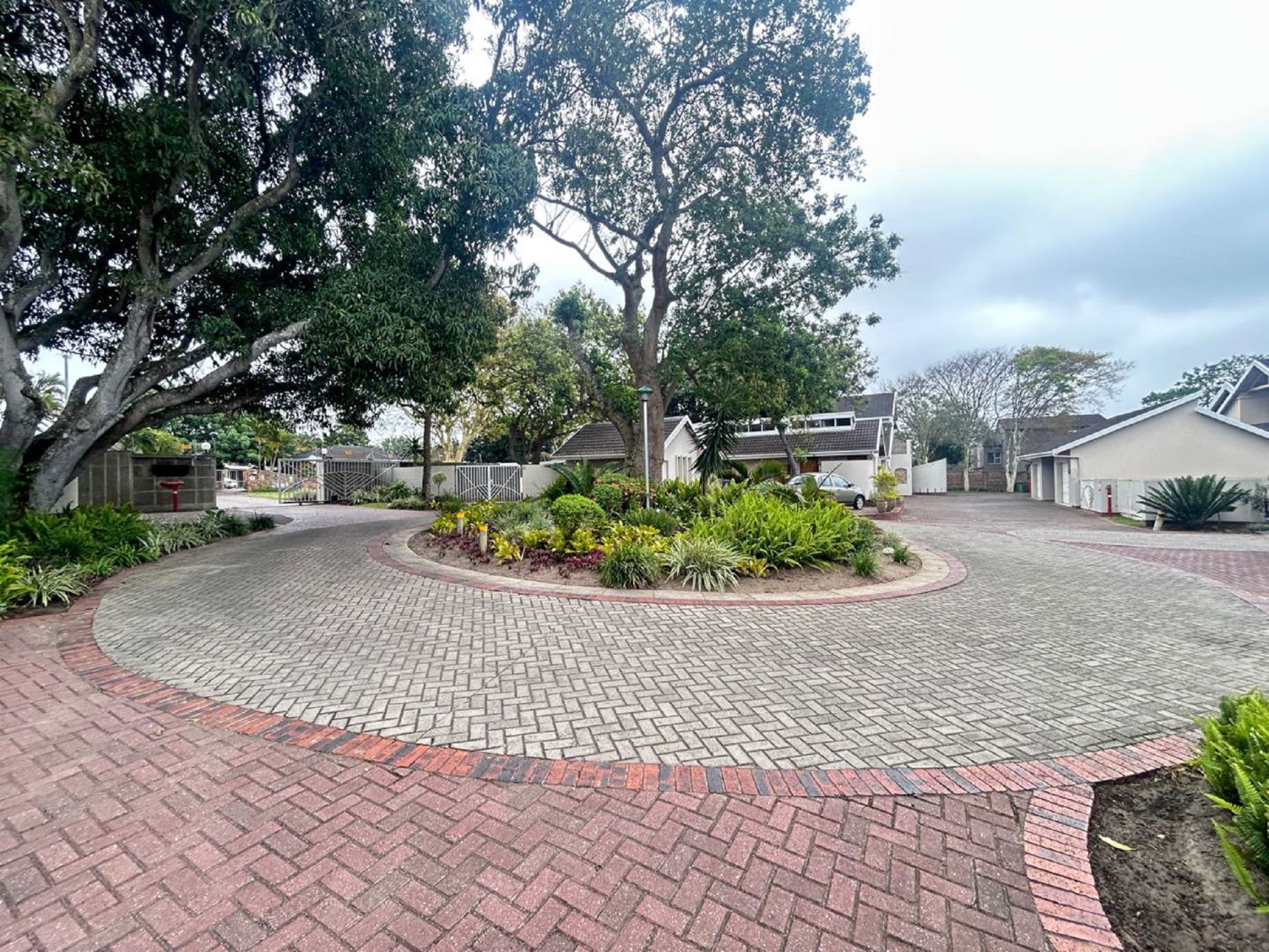 Security complex home for sale in Meer en See - 1RY1619720