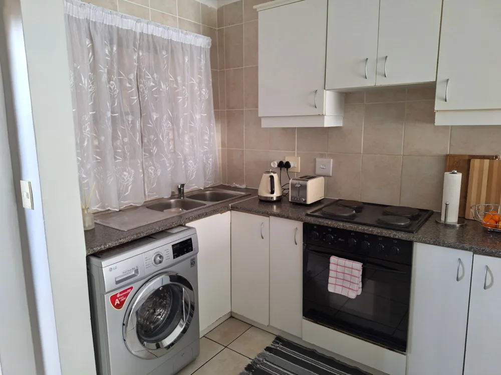 Apartment let in Gordons Bay - SWL1744352 Apartment let in Gordons Bay - SWL1744352