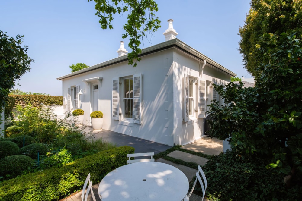 House sold in Newlands, Cape Town - KW1677408 House sold in Newlands, Cape Town - KW1677408