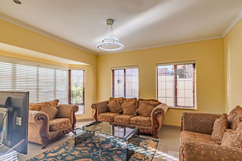 House for sale in Moreleta Park - PT1676021 House for sale in Moreleta Park - PT1676021