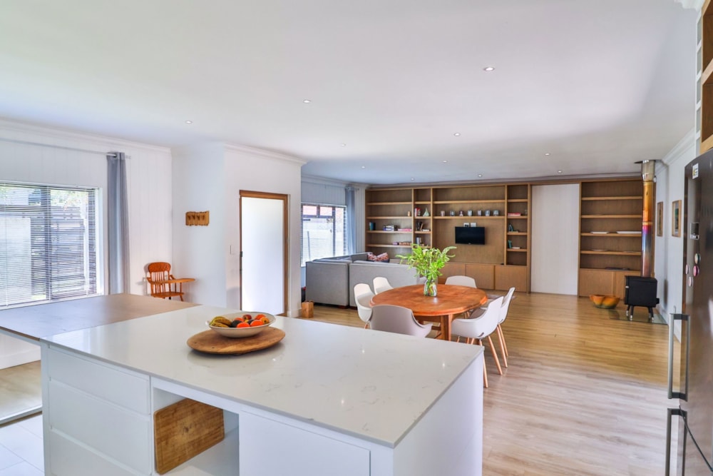 Single-storey house sold in Onrus - ON1678952 Single-storey house sold in Onrus - ON1678952