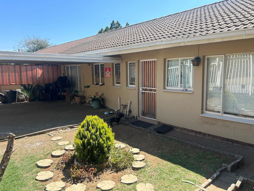 Townhouse sold in Pellissier - 1BX1676398 Townhouse sold in Pellissier - 1BX1676398