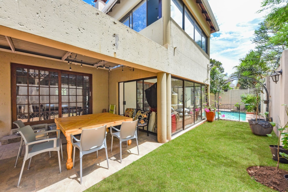 House for sale in Craigavon - FW1679065