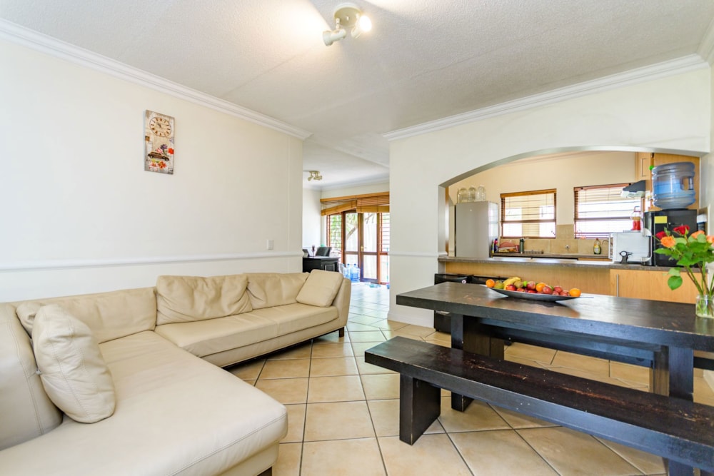 Apartment sold in Morningside, Sandton - HP1682794 Apartment sold in Morningside, Sandton - HP1682794