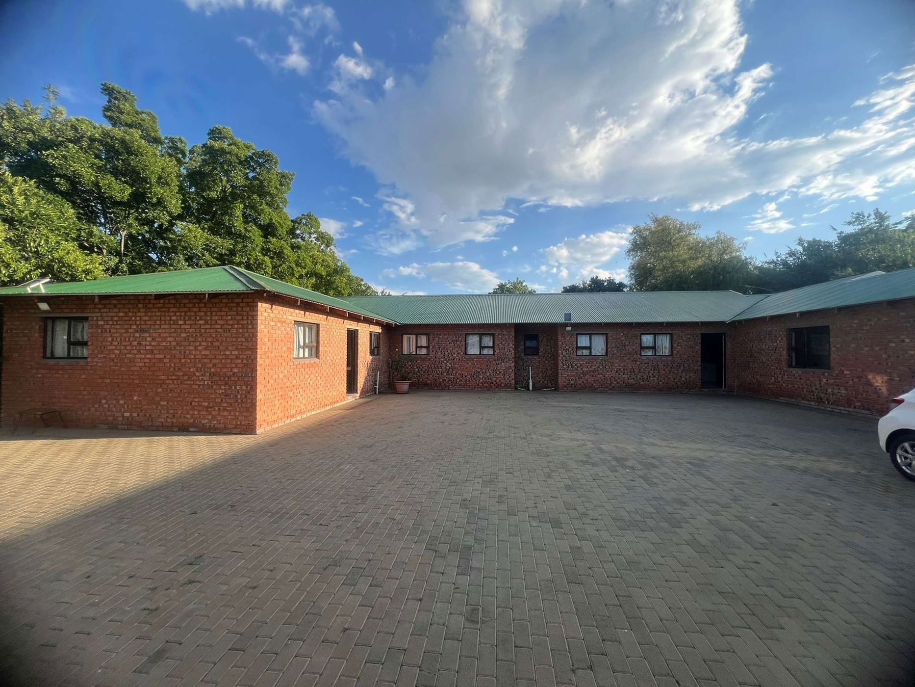 House sold in Universitas - 1BX1682769