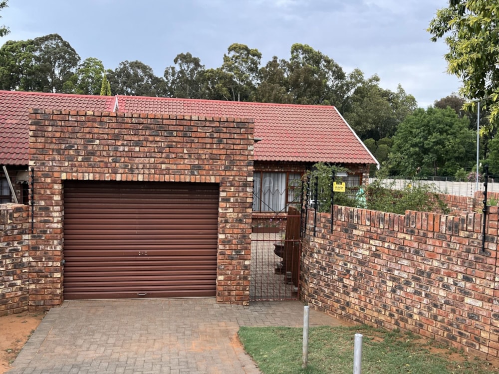 Townhouse sold in Langenhovenpark - 1BX1682720 Townhouse sold in Langenhovenpark - 1BX1682720