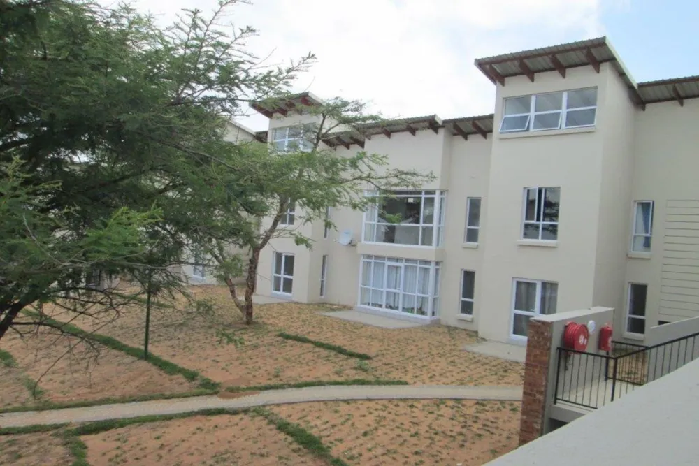 Apartment to rent in Mbomela Ext 37 (Nelspruit Ext 37) - 1NS1753380 Apartment to rent in Mbomela Ext 37 (Nelspruit Ext 37) - 1NS1753380