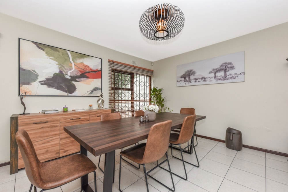 Townhouse sold in River Club, Sandton - HP1681393 Townhouse sold in River Club, Sandton - HP1681393