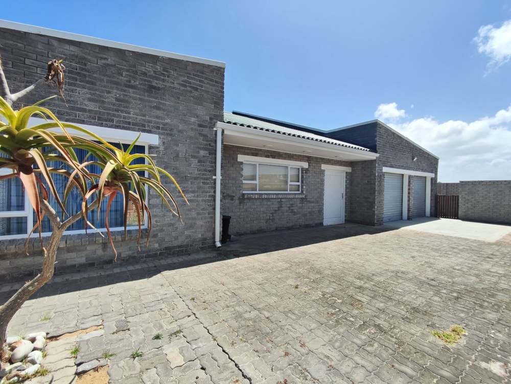 House for sale in Suiderstrand - 1SW1679470 House for sale in Suiderstrand - 1SW1679470