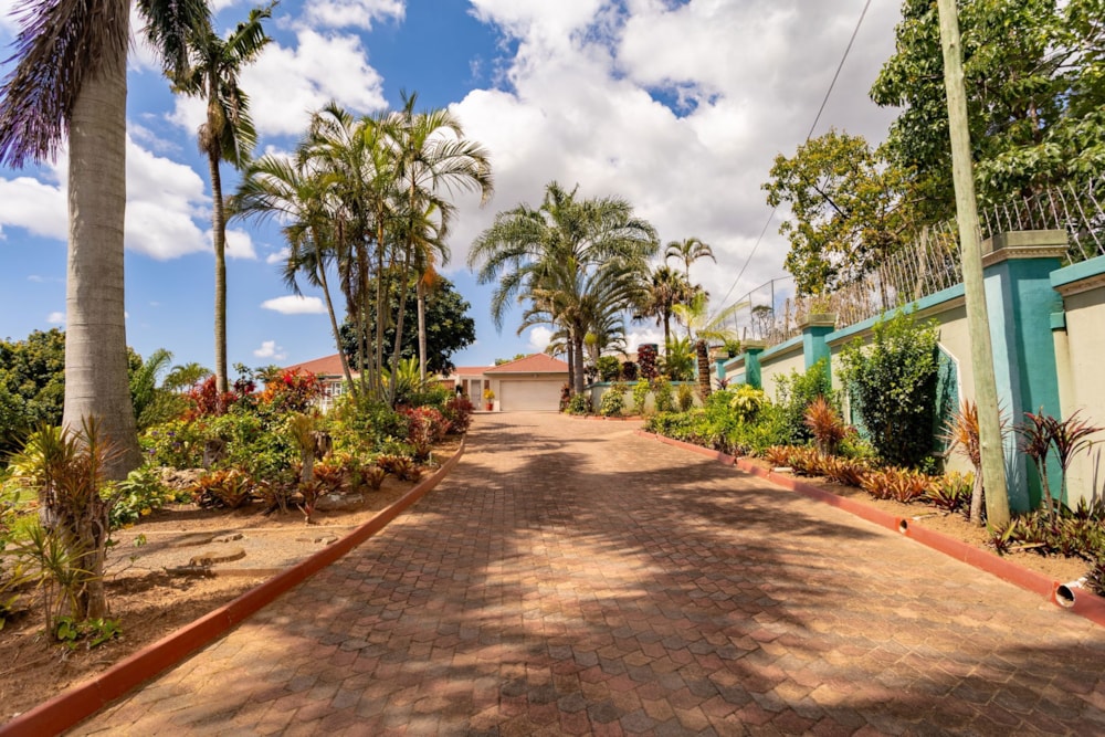 House for sale in Beverley Hills, Westville - 1WP1682056 House for sale in Beverley Hills, Westville - 1WP1682056