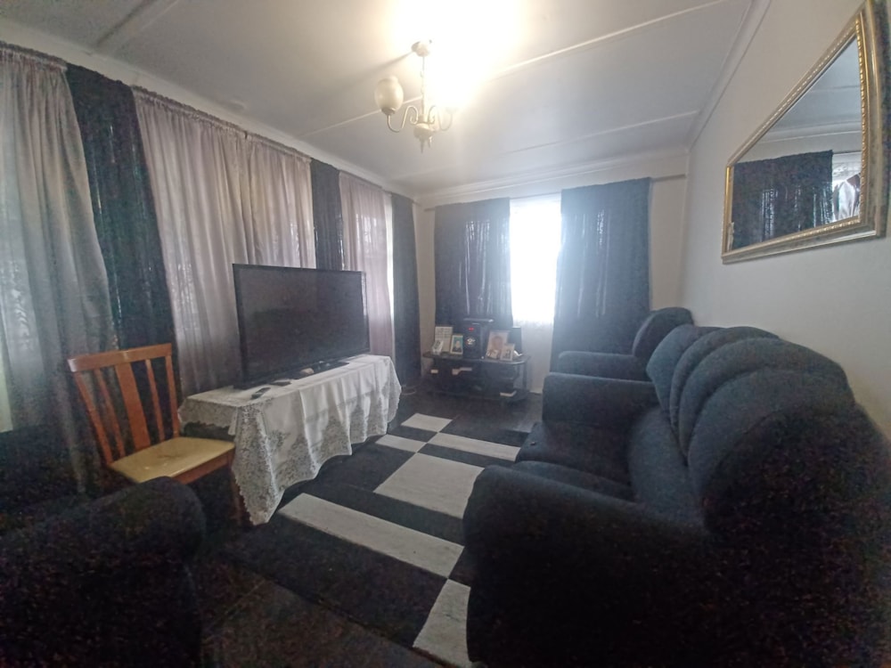 House sold in Westridge, Mitchells Plain - 1MN1688752 House sold in Westridge, Mitchells Plain - 1MN1688752