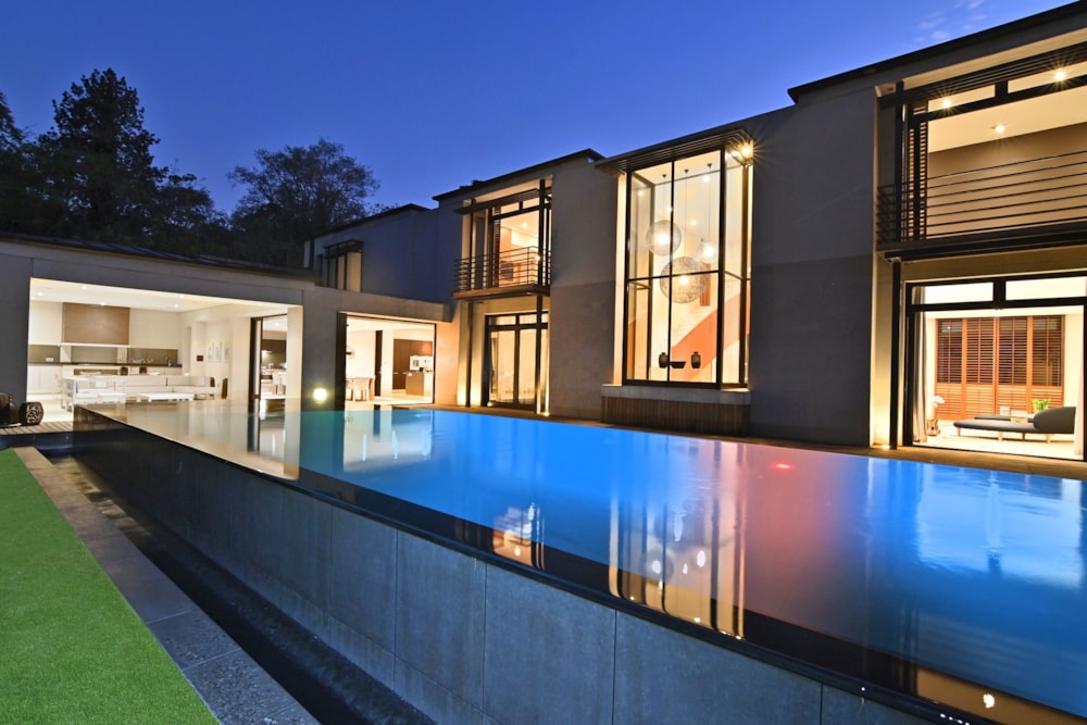 House for sale in Sandhurst - HP1680939