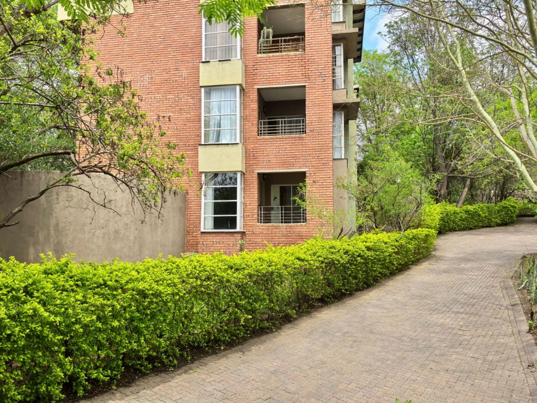 Apartment for sale in West Acres - 1NS1680343