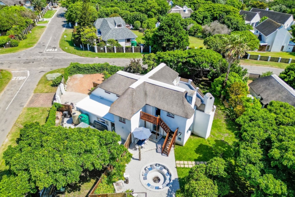 Cottage sold in Village - 1SA1682905 Cottage sold in Village - 1SA1682905