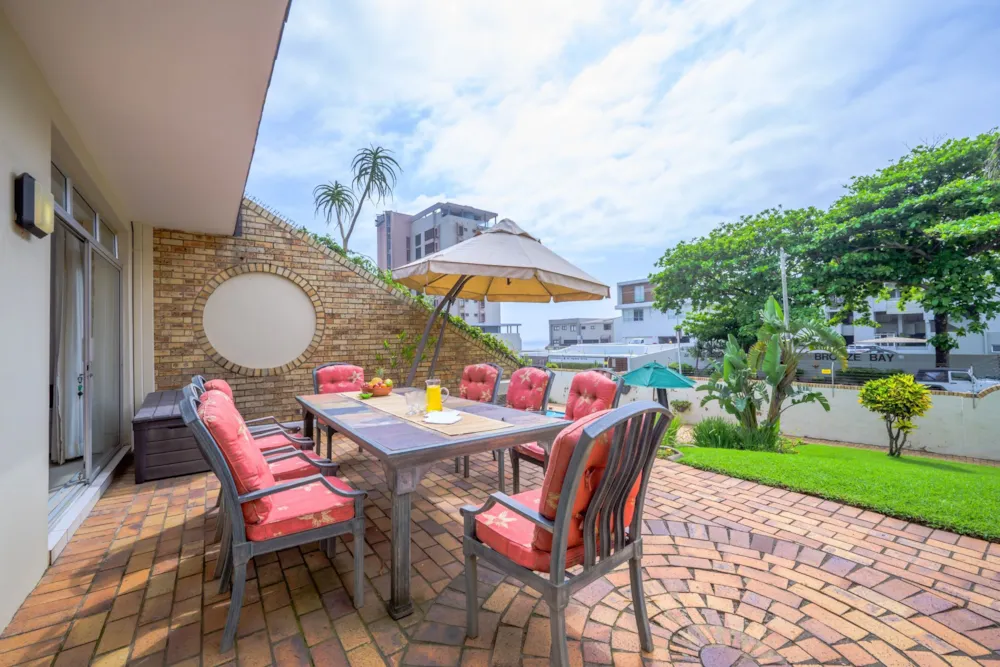 Townhouse for sale in uMhlanga Rocks - 1ND1682121 Townhouse for sale in uMhlanga Rocks - 1ND1682121