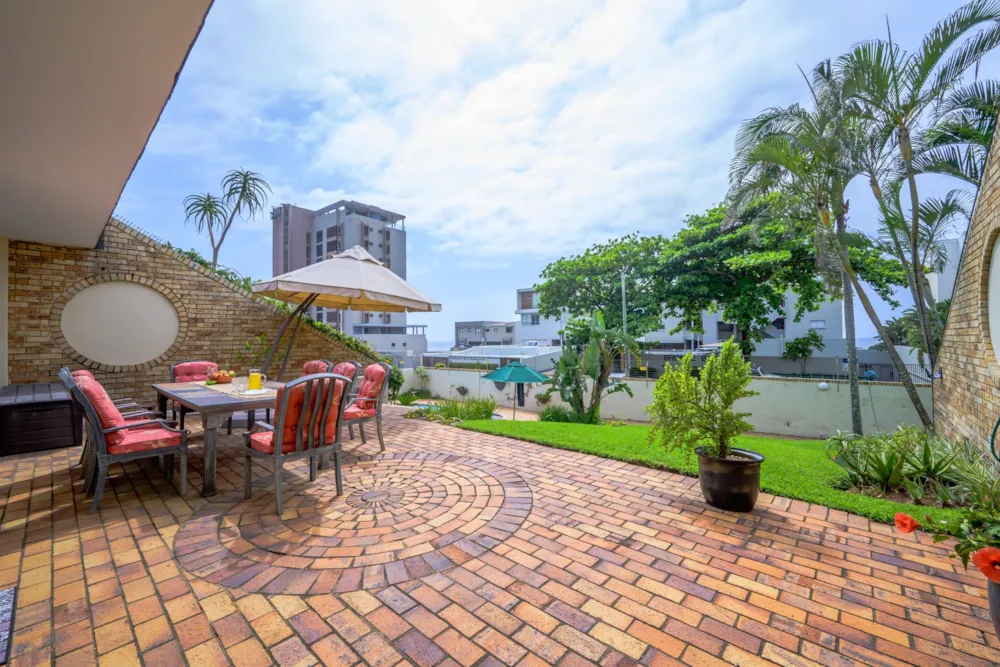 Townhouse for sale in uMhlanga Rocks - 1ND1682121 Townhouse for sale in uMhlanga Rocks - 1ND1682121