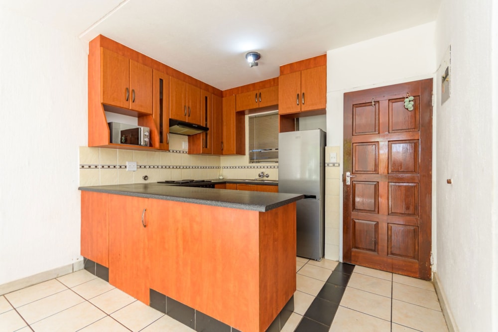 Apartment sold in Radiokop - RAN1682810 Apartment sold in Radiokop - RAN1682810