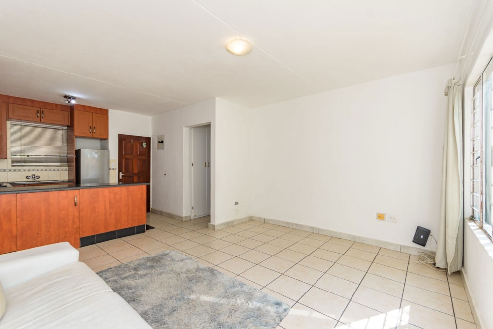 Apartment sold in Radiokop - RAN1682810 Apartment sold in Radiokop - RAN1682810