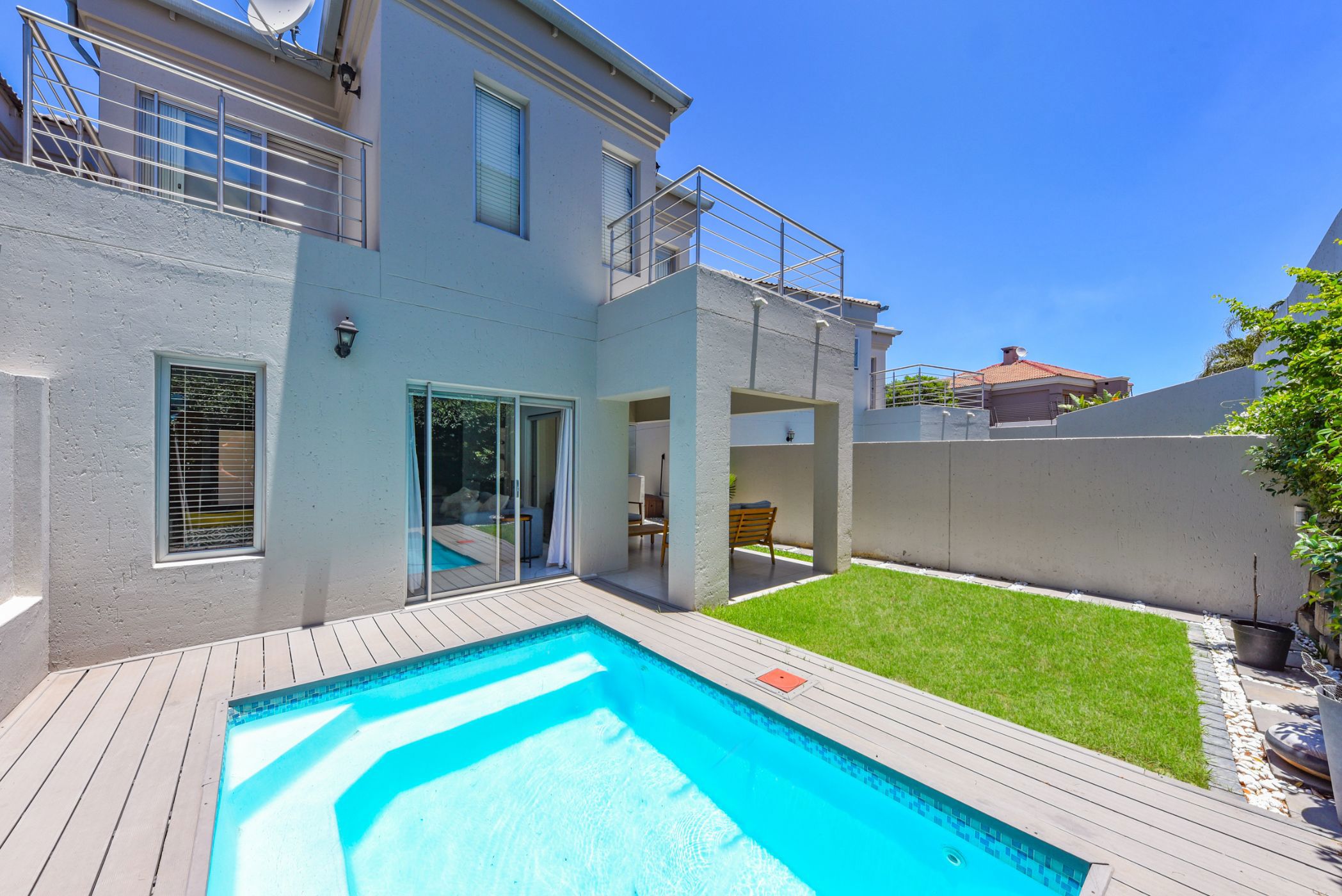 Townhouse sold in Craigavon - FW1683111