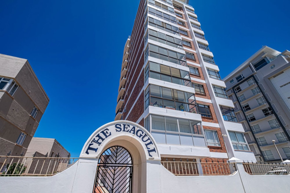 Apartment sold in Summerstrand - 1PLZ1681760