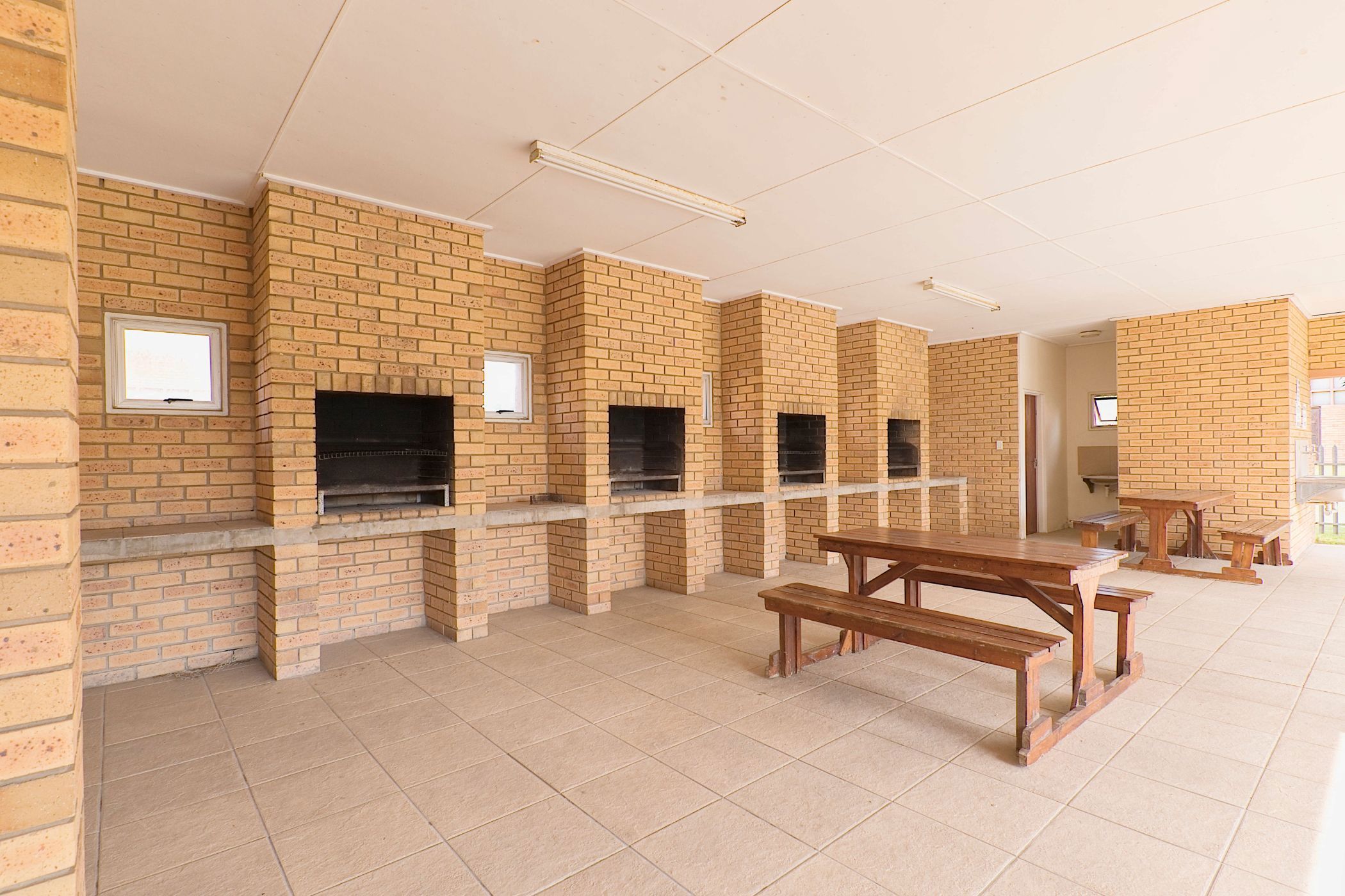 Apartment for sale in Bluewater Bay, Port Elizabeth, Gqeberha - 1PLZ1693762