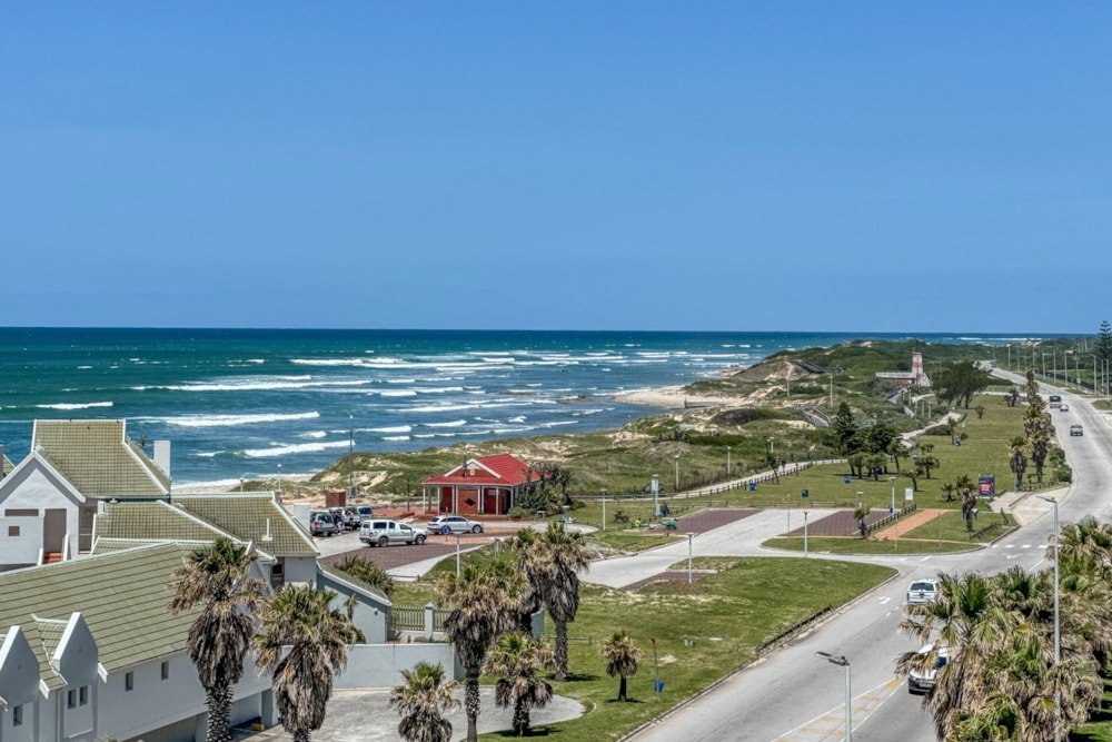 Apartment for sale in Summerstrand - 1PLZ1681508 Apartment for sale in Summerstrand - 1PLZ1681508