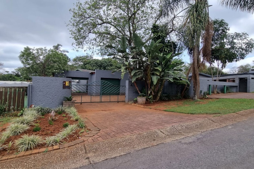 House for sale in Parkville - 1WR1680005