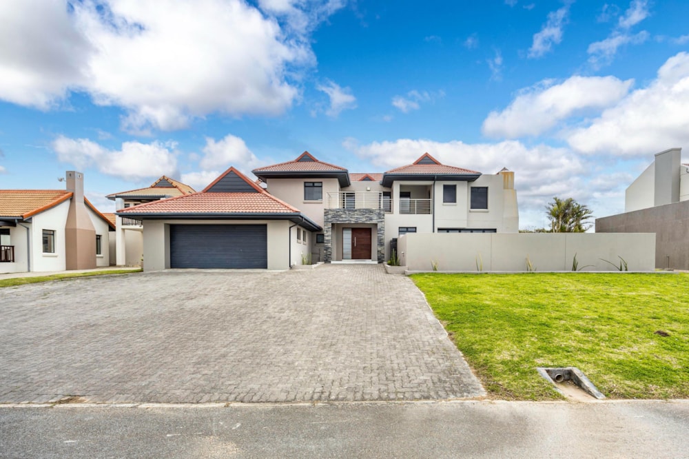 Security estate home for sale in Balugha River Estate - 1EZ1681959 Security estate home for sale in Balugha River Estate - 1EZ1681959