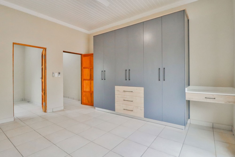 House for sale in Marloth Park - 1NK1680335 House for sale in Marloth Park - 1NK1680335