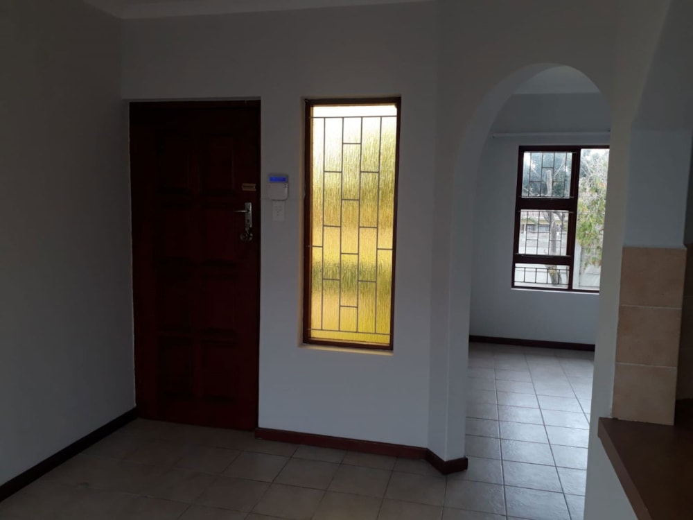 Garden cottage to rent in Gonubie - 1EZ1721994