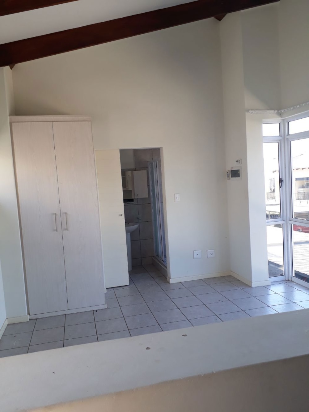 Bachelor apartment to rent in Mbombela Central (Nelspruit Central) - 1NS1718988 Bachelor apartment to rent in Mbombela Central (Nelspruit Central) - 1NS1718988